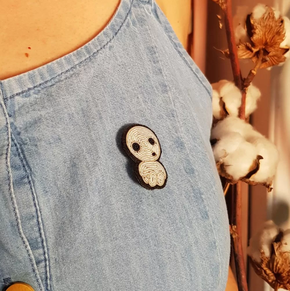 Cheap Broche Cannetille Kodama Assis - Princesse Mononoke Pins